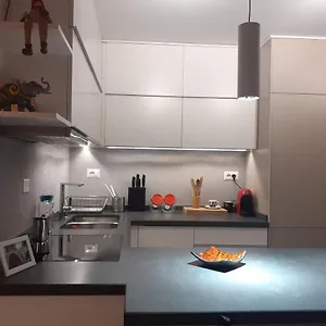 https://lake-view-apartment.hotels-in-tirana.com