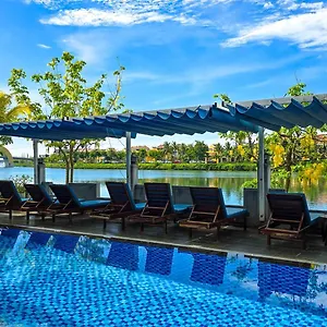 https://riverside-white-house-villas.hotelsofhoian.com